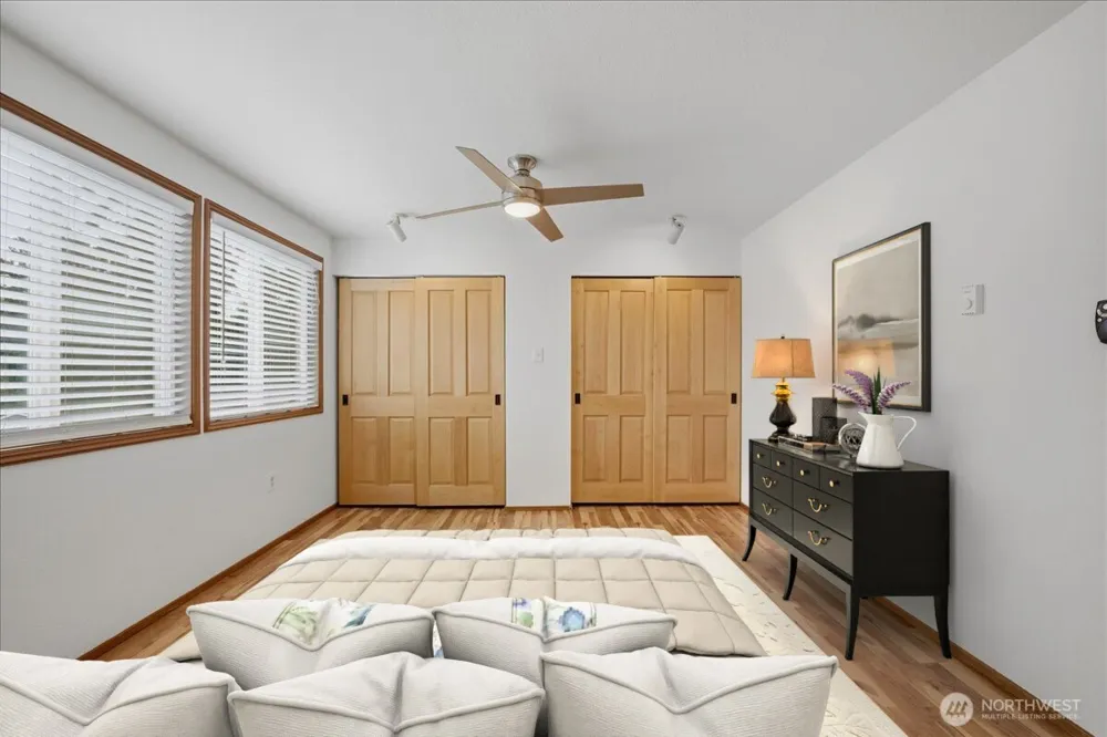 10203 50th Place W Mukilteo, WA 98275