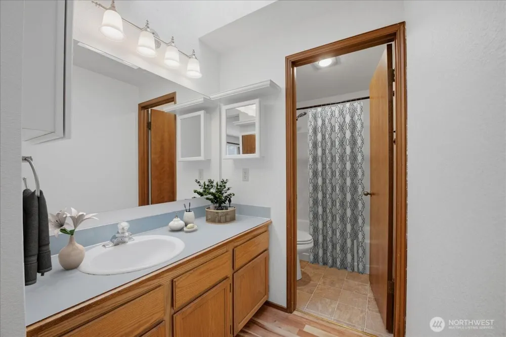 10203 50th Place W Mukilteo, WA 98275