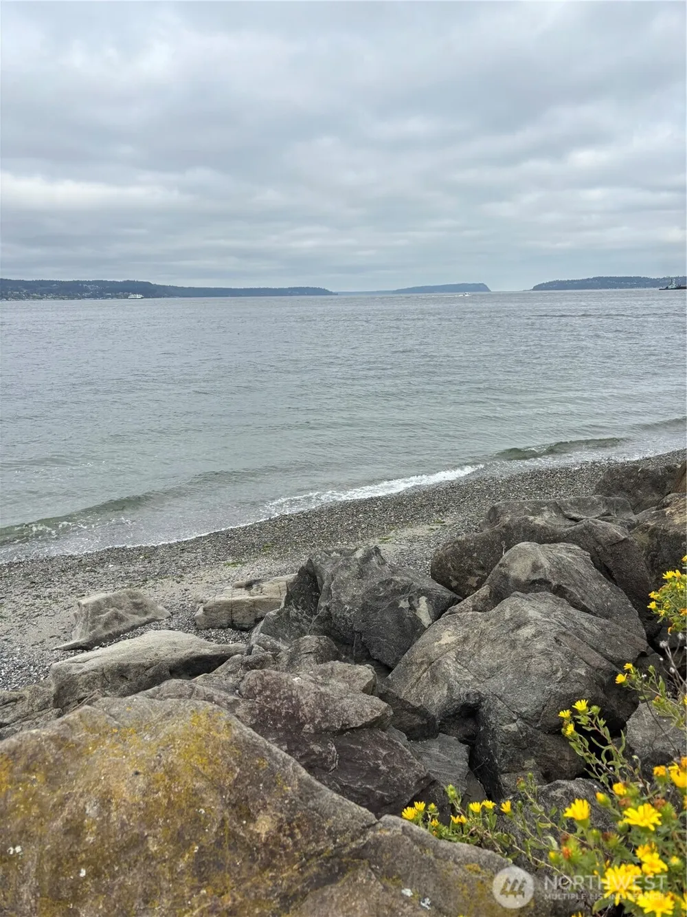 10203 50th Place W Mukilteo, WA 98275