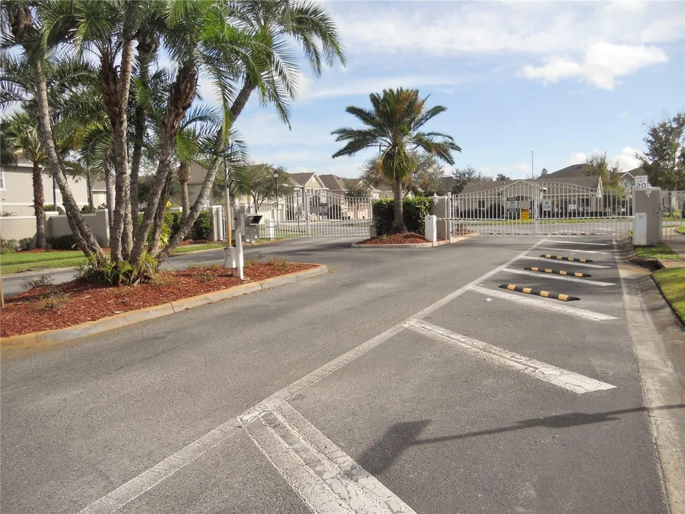 27822 PLEASURE RIDE LOOP Wesley Chapel, FL 33544