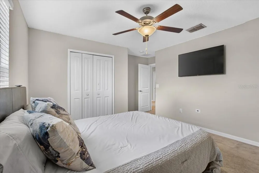 13009 MEADOW POND PLACE Riverview, FL 33579
