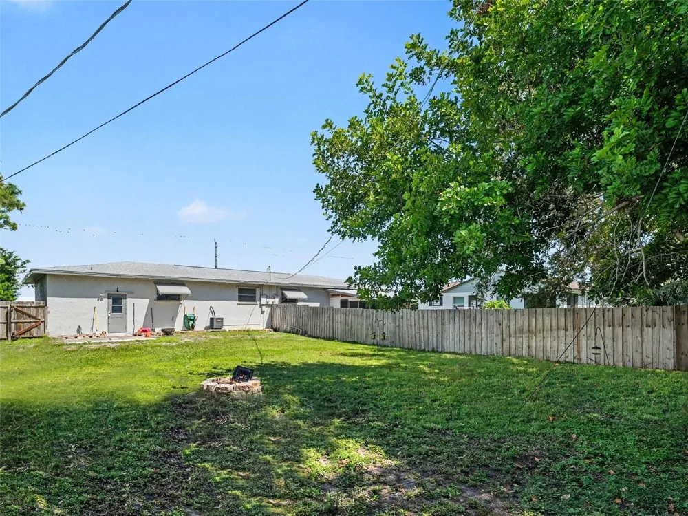 4506 86TH STREET W #A Bradenton, FL 34210