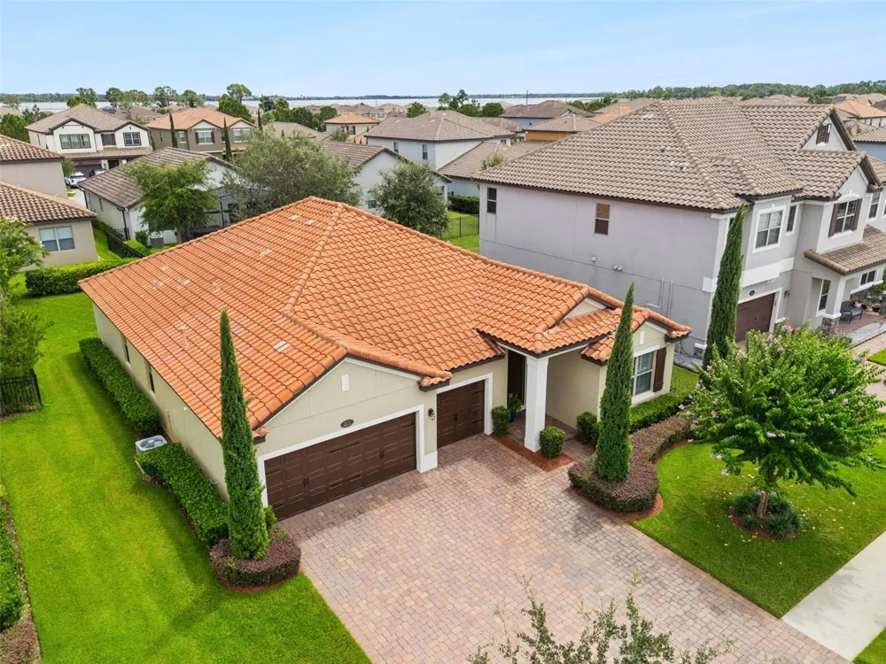 211 LUGANO WAY Debary, FL 32713