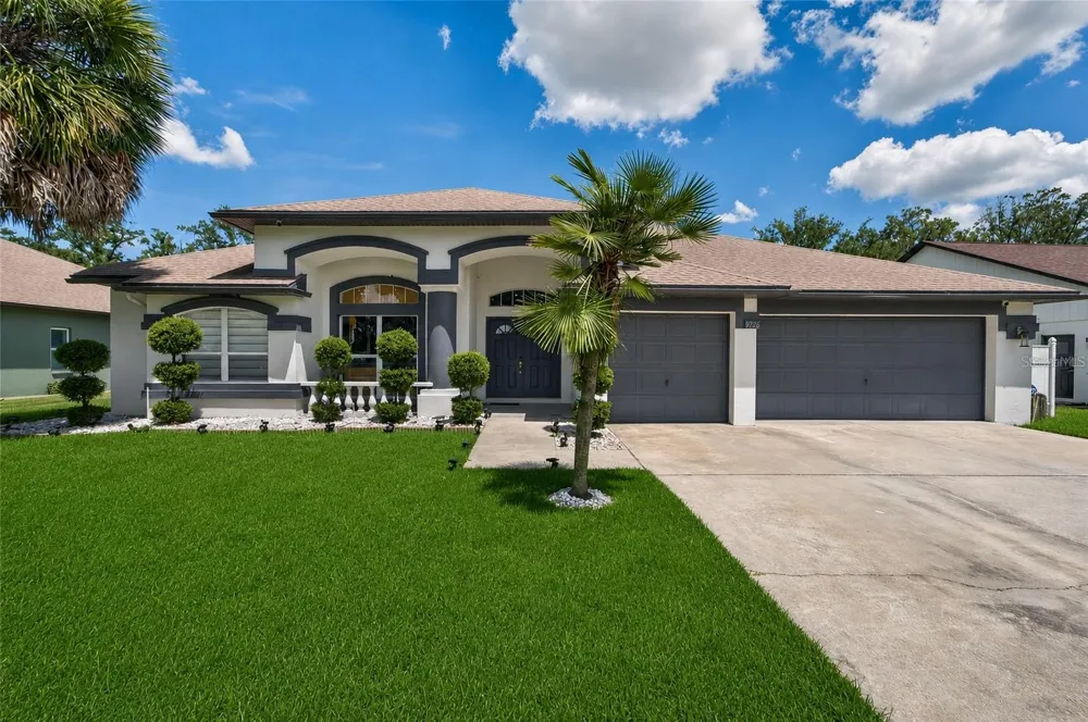 3926 NORTHRIDGE DRIVE Valrico, FL 33596
