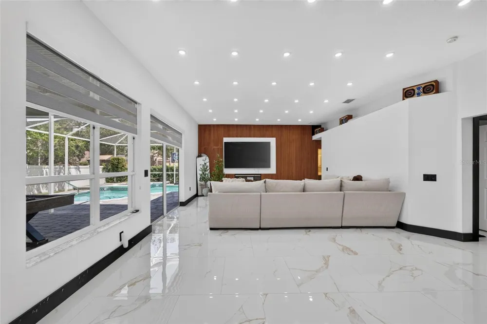 3926 NORTHRIDGE DRIVE Valrico, FL 33596