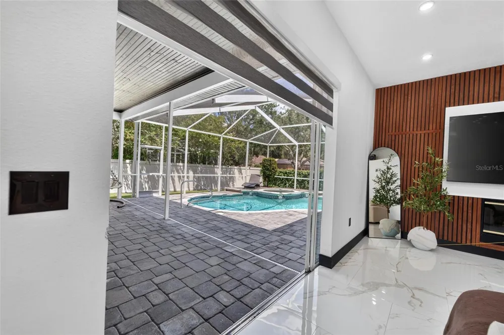 3926 NORTHRIDGE DRIVE Valrico, FL 33596