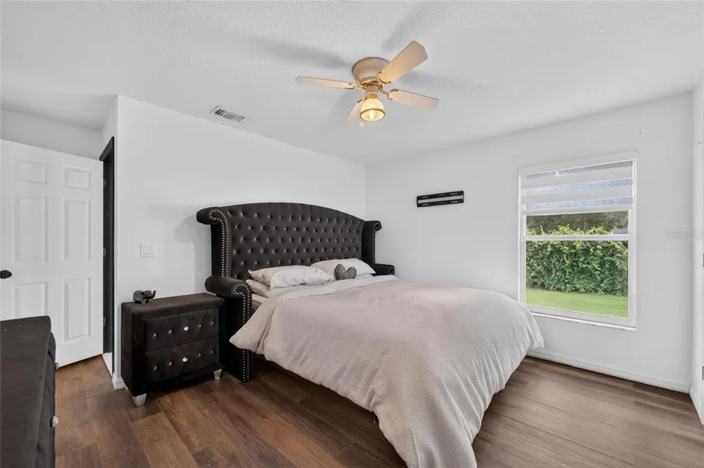 3926 NORTHRIDGE DRIVE Valrico, FL 33596