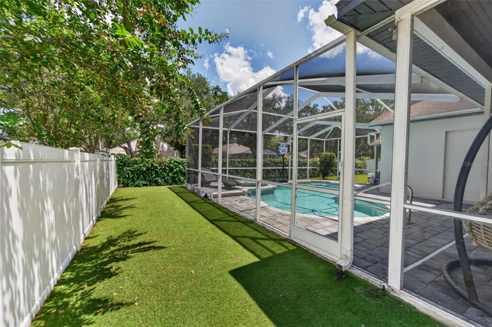 3926 NORTHRIDGE DRIVE Valrico, FL 33596