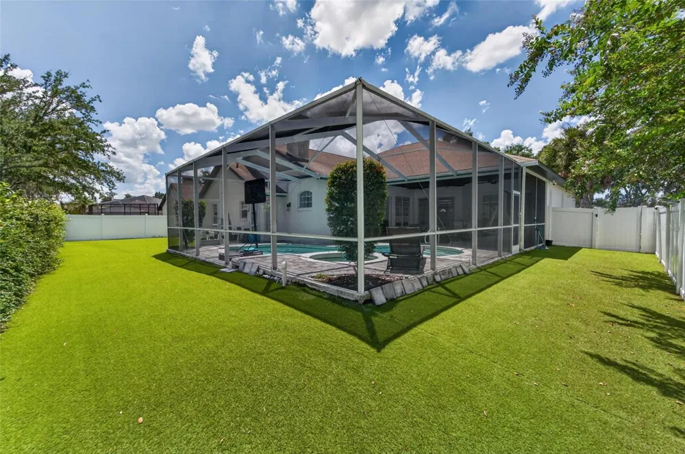 3926 NORTHRIDGE DRIVE Valrico, FL 33596