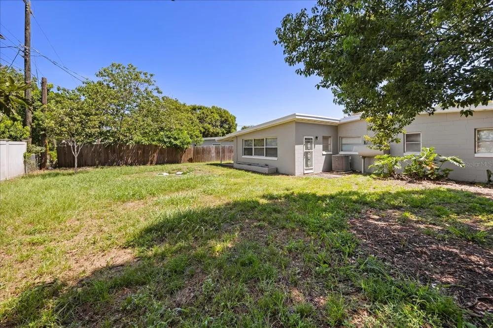 1849 VIBURNUM LANE Winter Park, FL 32792