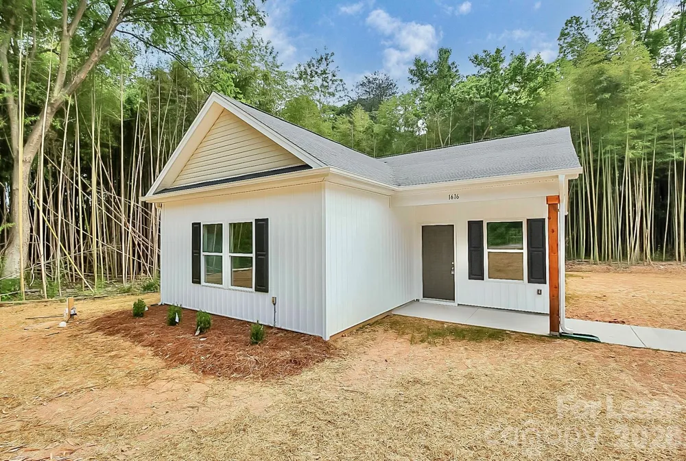 1616 Weldon Street Gastonia, NC 28052