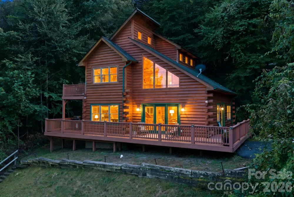 291 Appalachian Trail Maggie Valley, NC 28751