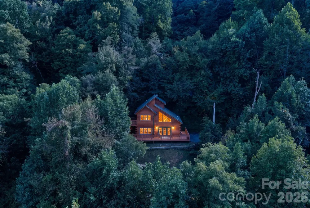 291 Appalachian Trail Maggie Valley, NC 28751