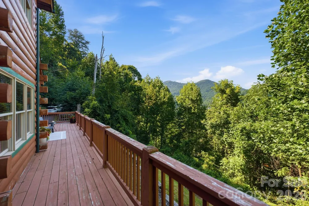 291 Appalachian Trail Maggie Valley, NC 28751