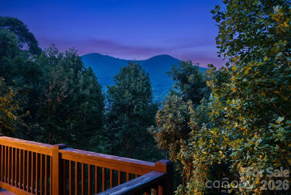 291 Appalachian Trail Maggie Valley, NC 28751