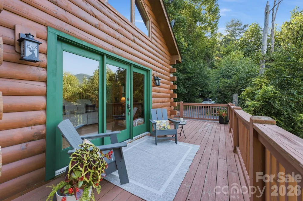 291 Appalachian Trail Maggie Valley, NC 28751