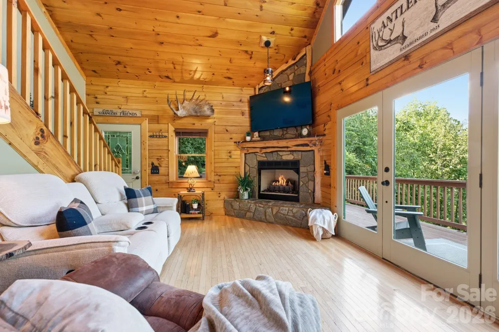 291 Appalachian Trail Maggie Valley, NC 28751