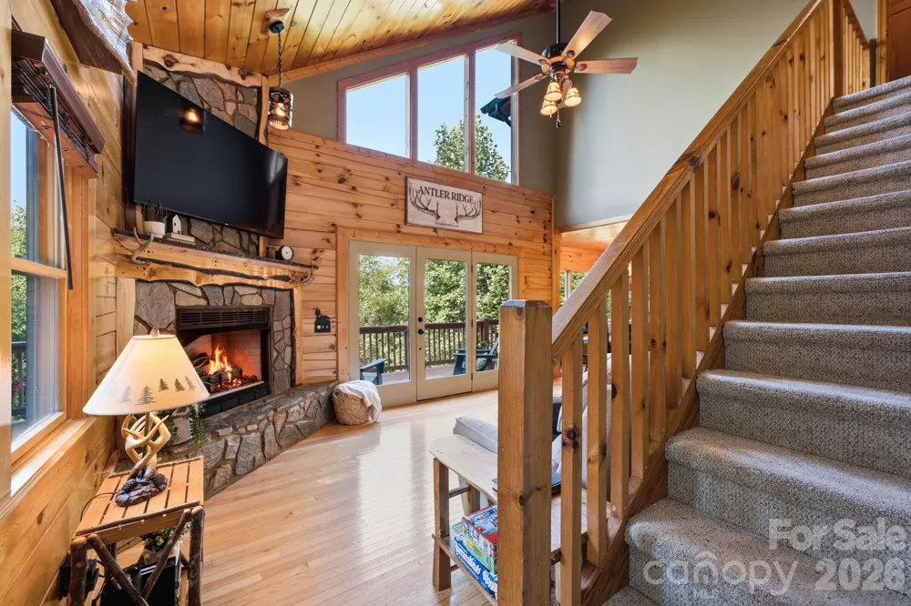 291 Appalachian Trail Maggie Valley, NC 28751