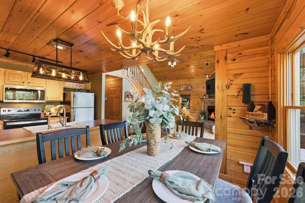 291 Appalachian Trail Maggie Valley, NC 28751