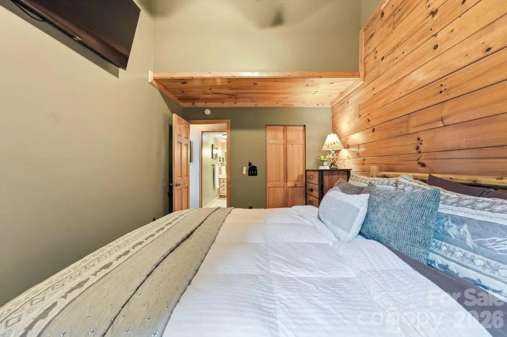 291 Appalachian Trail Maggie Valley, NC 28751
