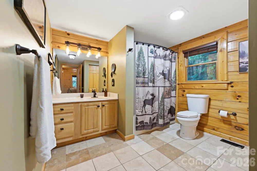291 Appalachian Trail Maggie Valley, NC 28751