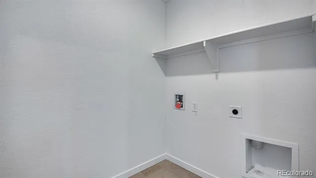 9934 Danube Court Commerce City, CO 80022
