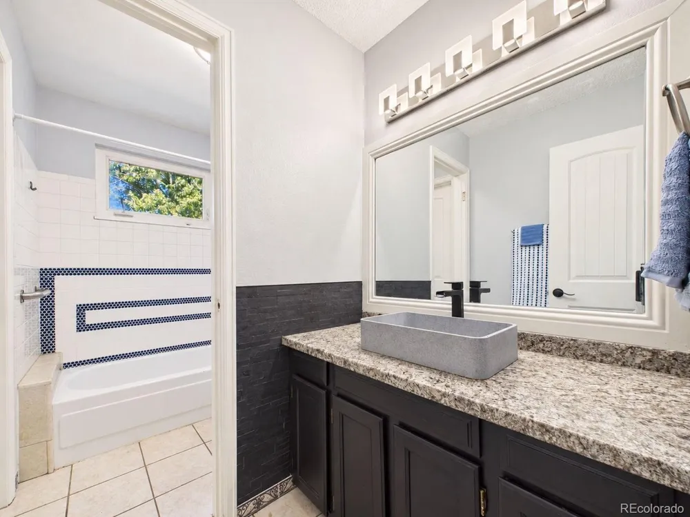 1115 Nolte Drive Colorado Springs, CO 80916