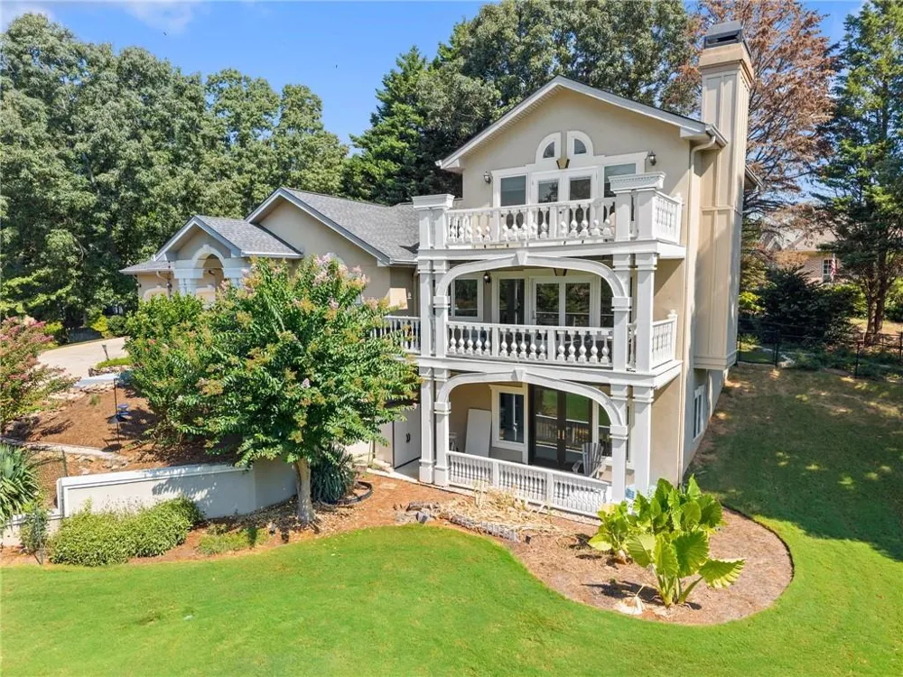 9220 Mainsail Drive Gainesville, GA 30506