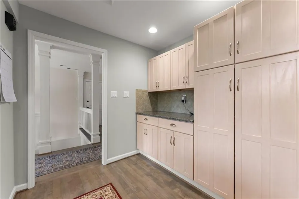 9220 Mainsail Drive Gainesville, GA 30506