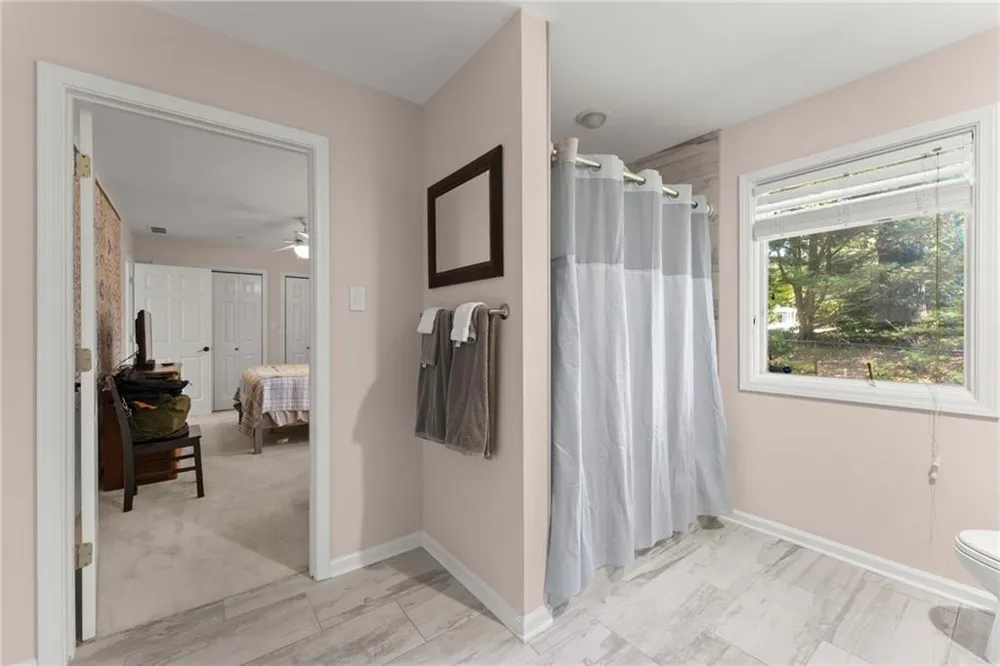 9220 Mainsail Drive Gainesville, GA 30506