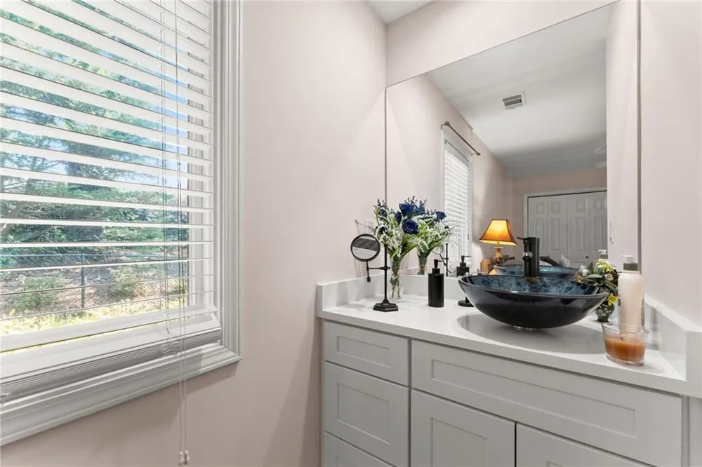 9220 Mainsail Drive Gainesville, GA 30506