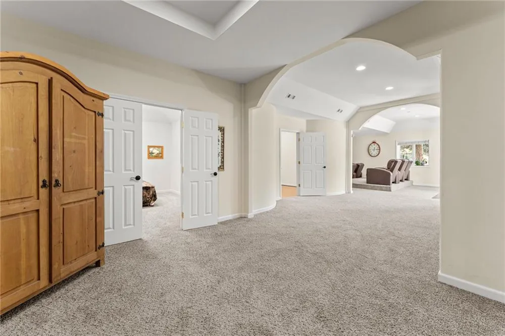 9220 Mainsail Drive Gainesville, GA 30506