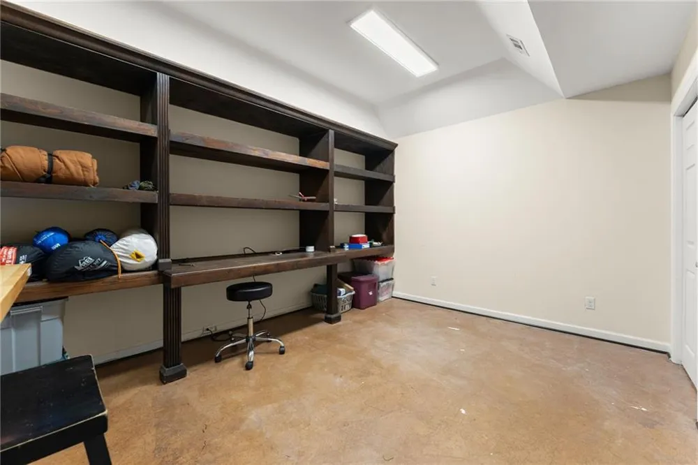 9220 Mainsail Drive Gainesville, GA 30506
