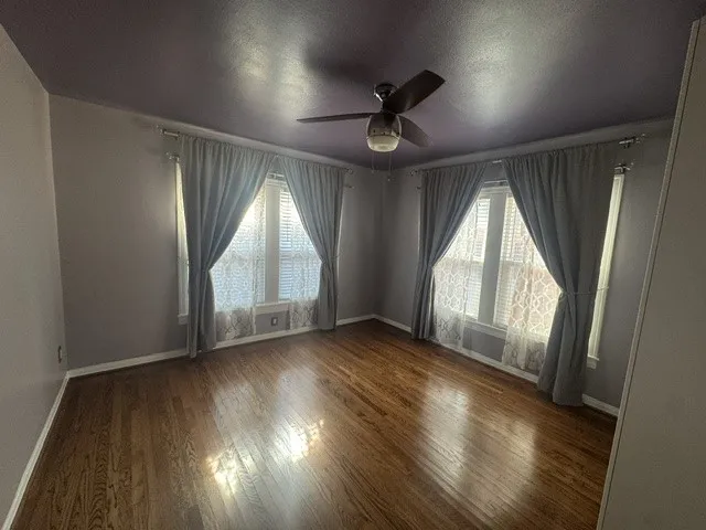 6050 Penrose Avenue Dallas, TX 75206