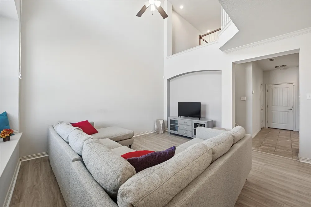 6913 Sandshell Boulevard Fort Worth, TX 76137