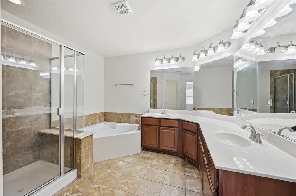 6913 Sandshell Boulevard Fort Worth, TX 76137