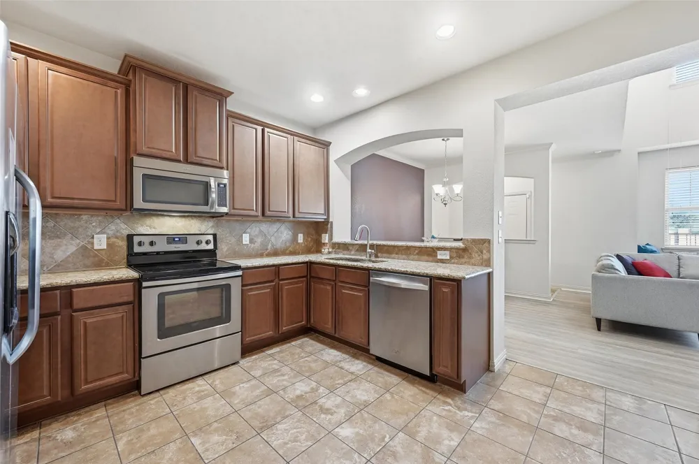 6913 Sandshell Boulevard Fort Worth, TX 76137