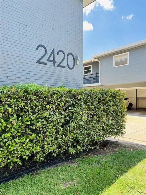 2420 Mcduffie Street #4