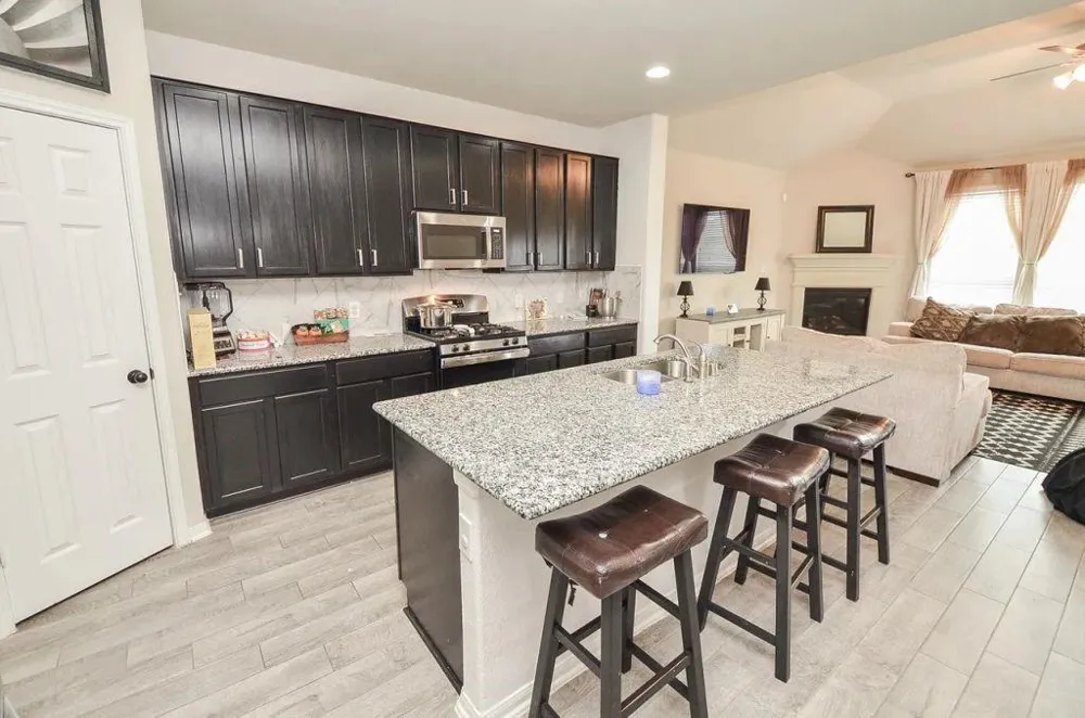 5438 Grand View Drive Brookshire, TX 77423