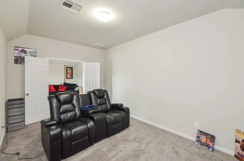 5438 Grand View Drive Brookshire, TX 77423