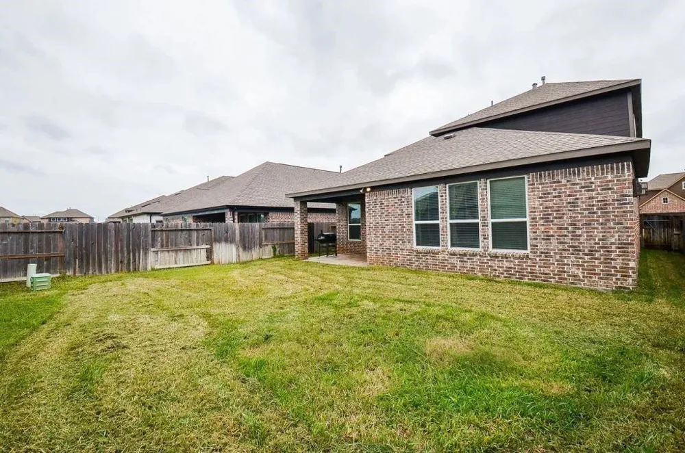 5438 Grand View Drive Brookshire, TX 77423
