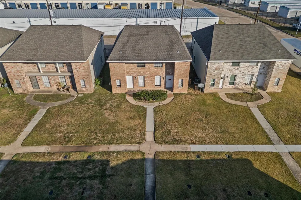 12208 Ormandy Street Houston, TX 77085