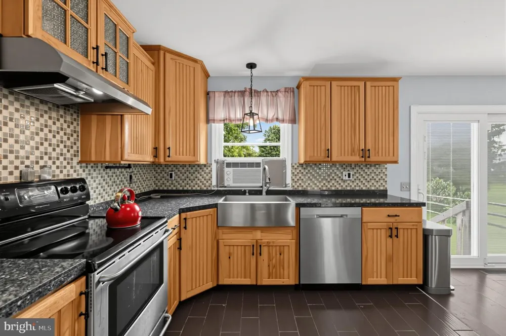 1031 PROSS ROAD Lansdale, PA 19446