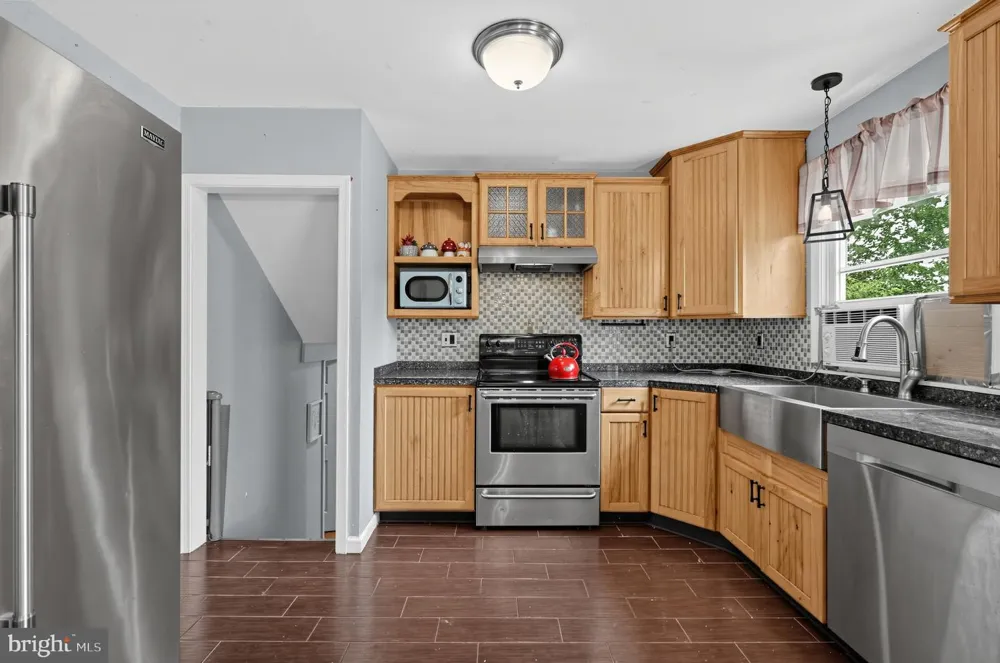1031 PROSS ROAD Lansdale, PA 19446