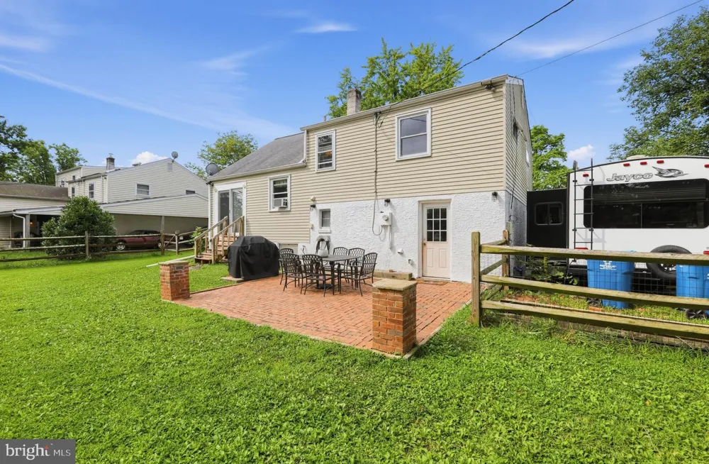 1031 PROSS ROAD Lansdale, PA 19446