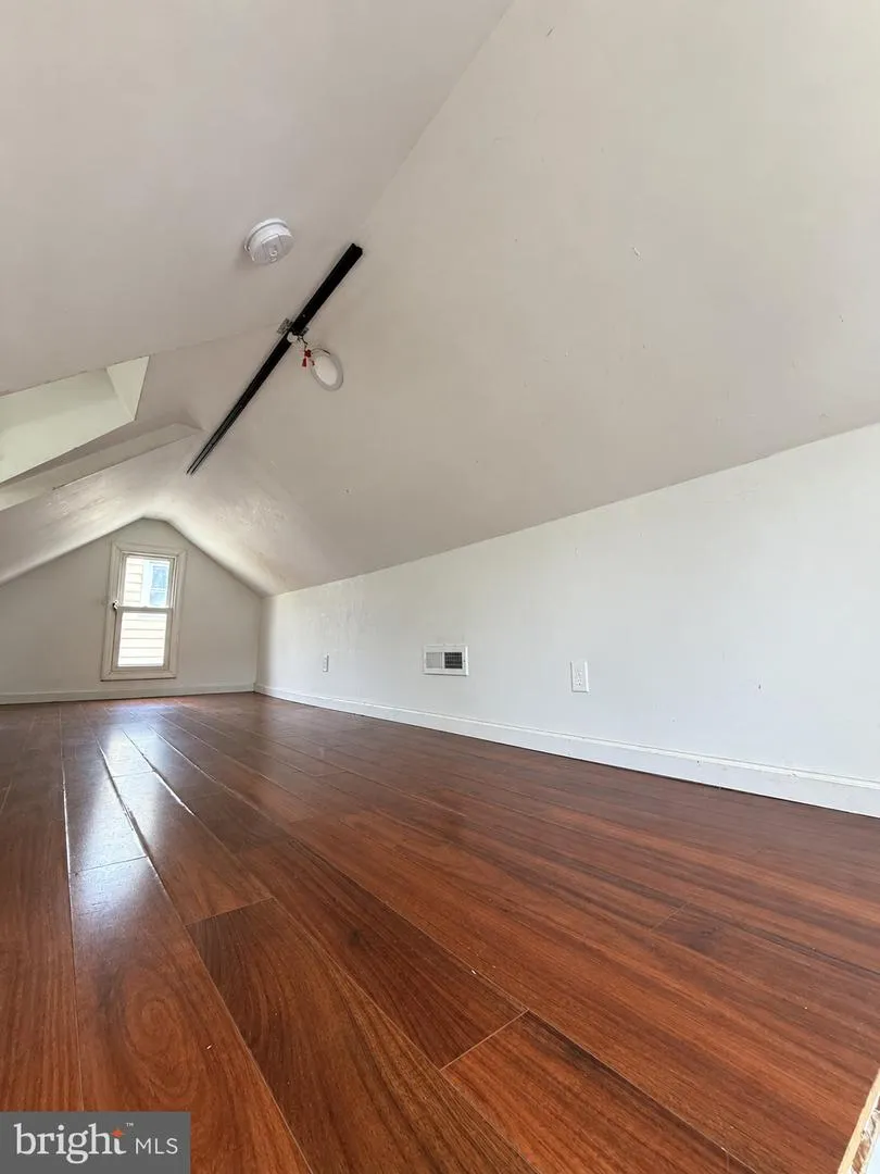 503 DELAWARE AVENUE Palmyra, NJ 08065