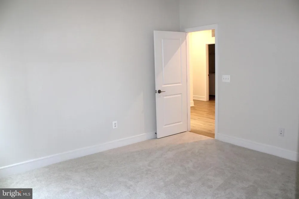 41887 NIGHT NURSE CIRCLE Ashburn, VA 20148