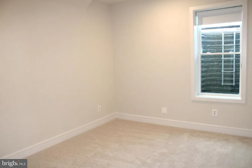 41887 NIGHT NURSE CIRCLE Ashburn, VA 20148