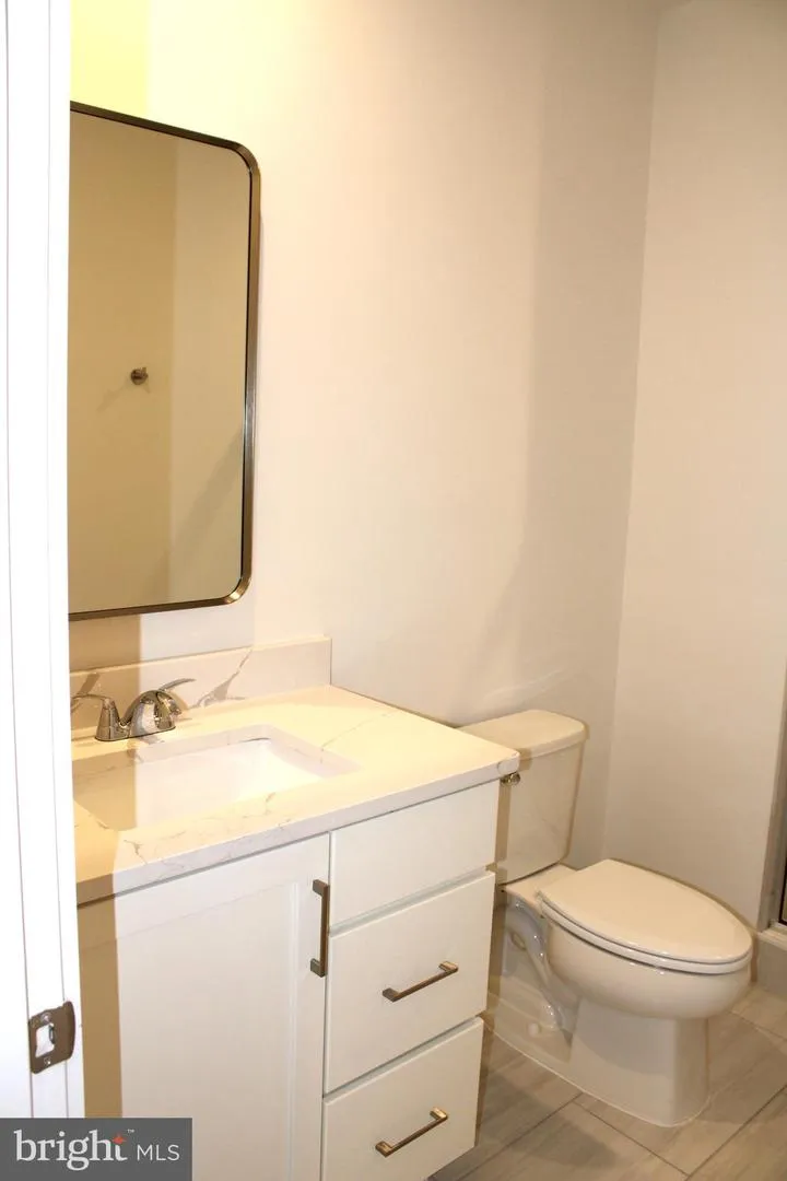 41887 NIGHT NURSE CIRCLE Ashburn, VA 20148