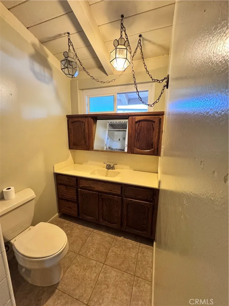 2605 E Santa Fe Fullerton, CA 92831